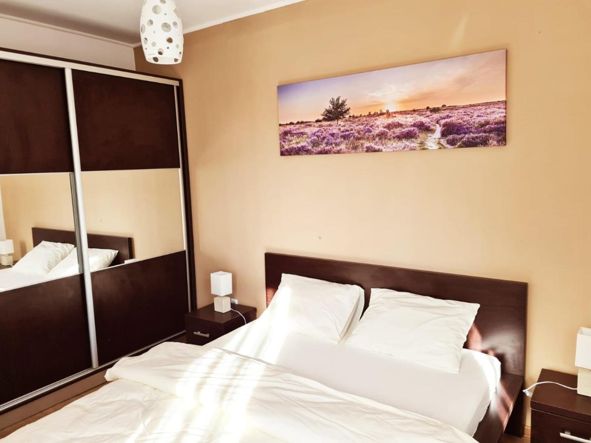 Ideal Apartments Oradea Ngoại thất bức ảnh